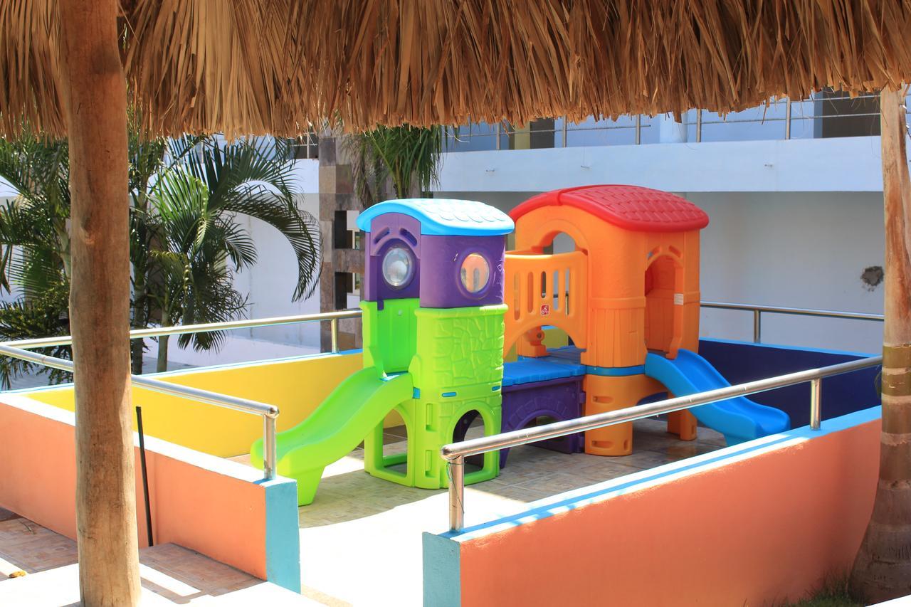 Miami Inn Nuevo Vallarta Eksteriør bilde