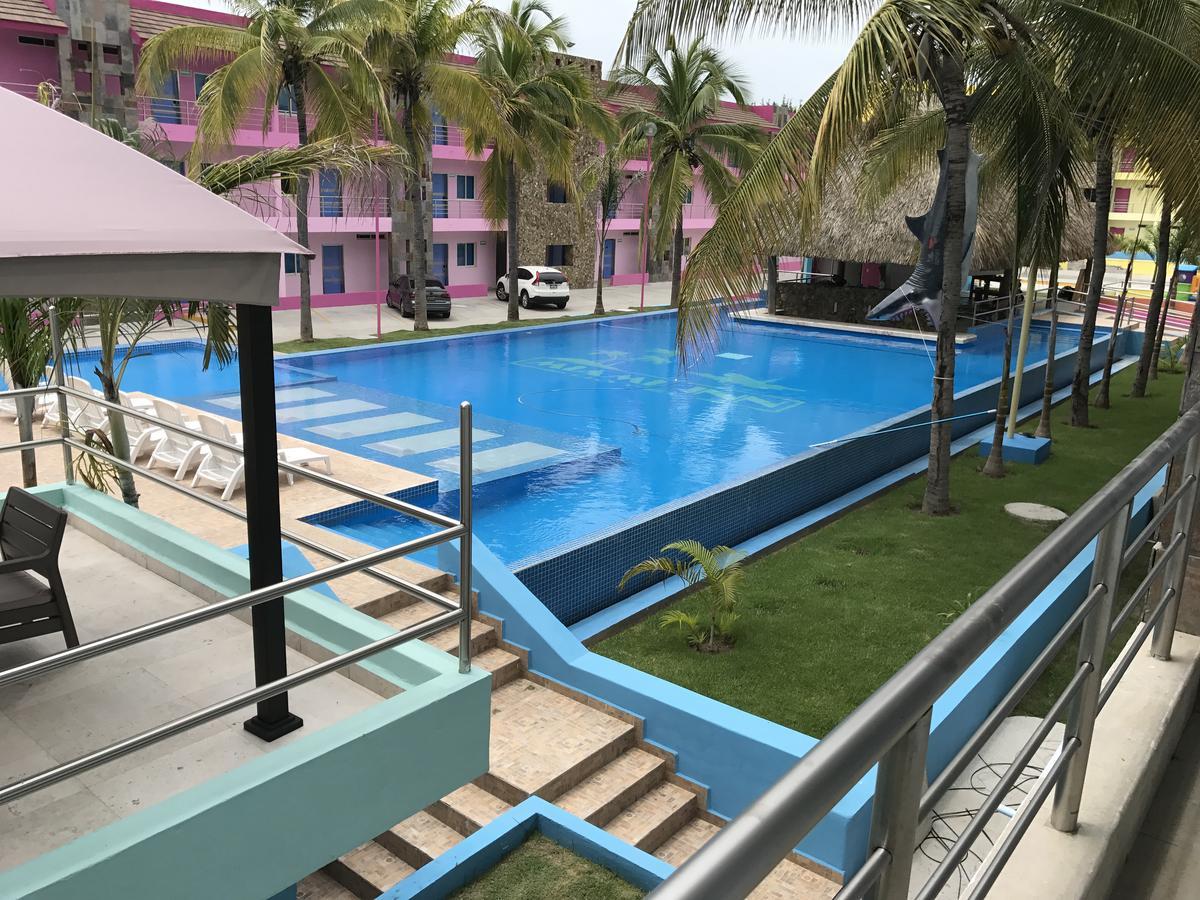Miami Inn Nuevo Vallarta Eksteriør bilde