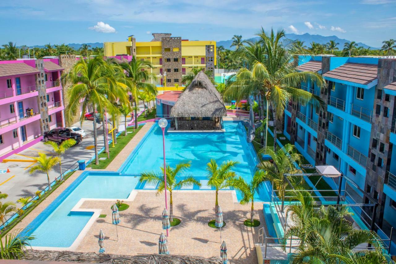 Miami Inn Nuevo Vallarta Eksteriør bilde