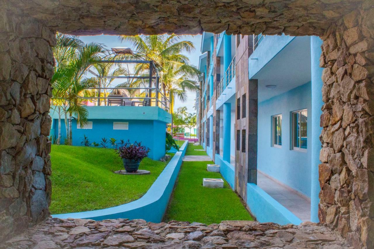Miami Inn Nuevo Vallarta Eksteriør bilde