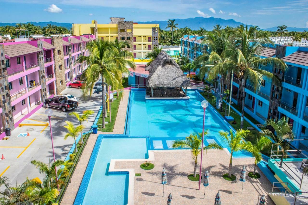 Miami Inn Nuevo Vallarta Eksteriør bilde