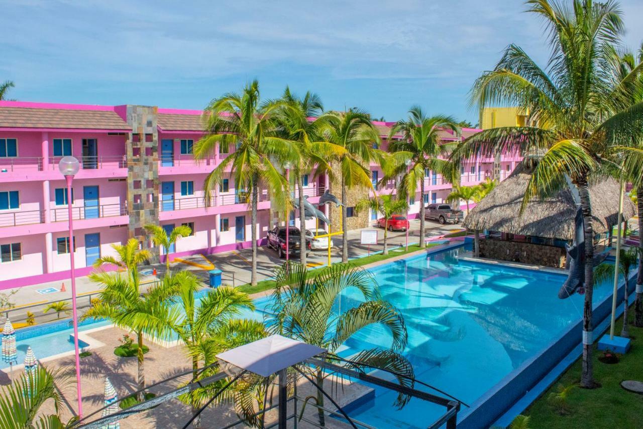 Miami Inn Nuevo Vallarta Eksteriør bilde